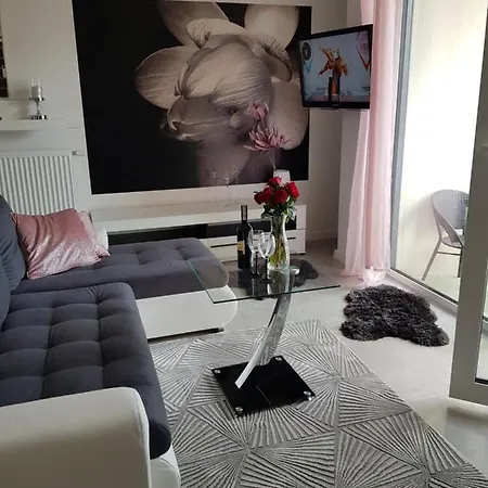 Apartament Apartament Kwiat Lotosu Jelenia Góra Zewnętrze zdjęcie