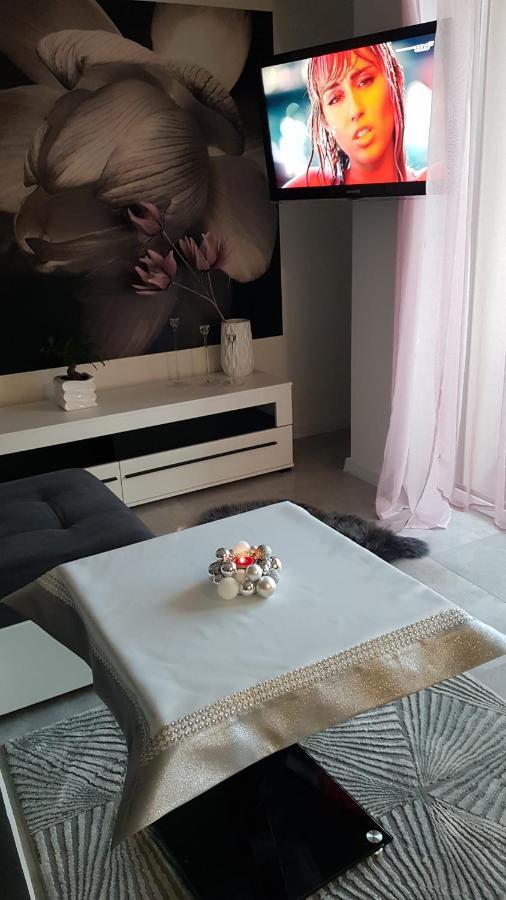 Apartament Kwiat Lotosu Apartment